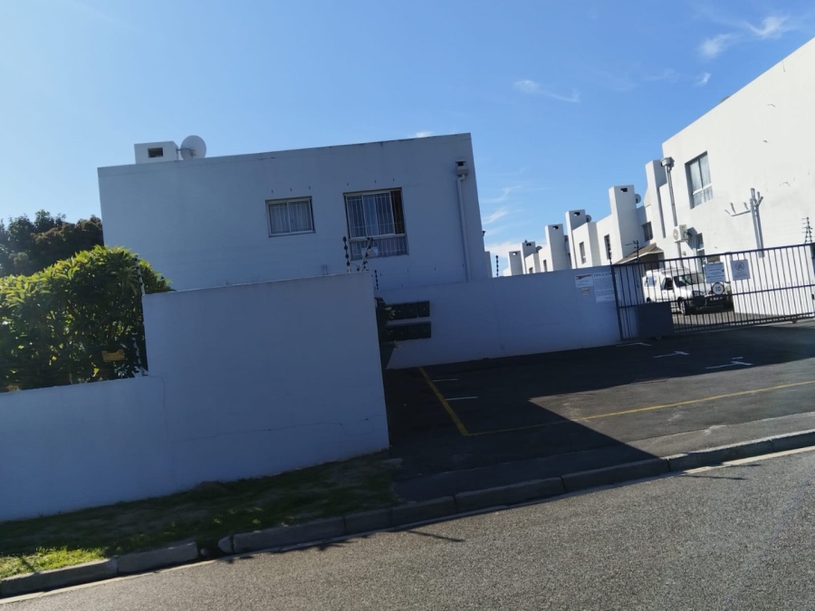  Bedroom Property for Sale in Bracken Heights Western Cape
